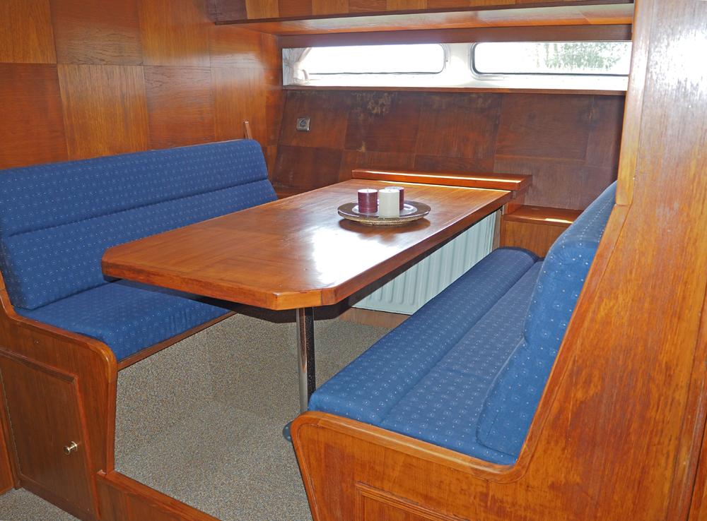 Vorschiff, Innenausstattung